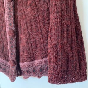 Elegant Burgundy Knit Cape
